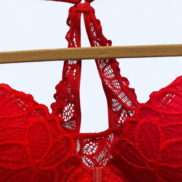 NWOT Pink Victoria's secret red lace balconette padded bra and clasp in front - Picture 3 of 6